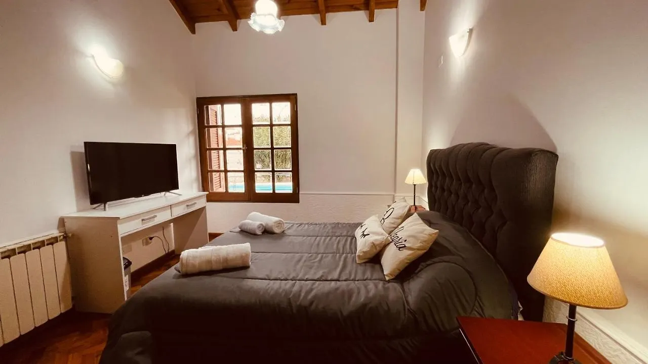 Blue Sky Mendoza Bed & Breakfast